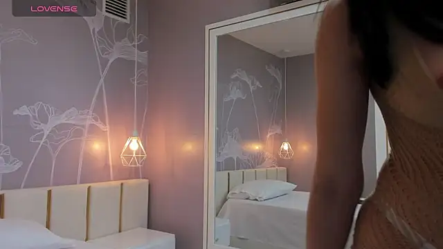 Sensual Sophie  online show from October 10, 11:31 am