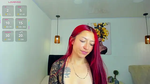 Scarlett  bell online show from October 4, 1:20 pm