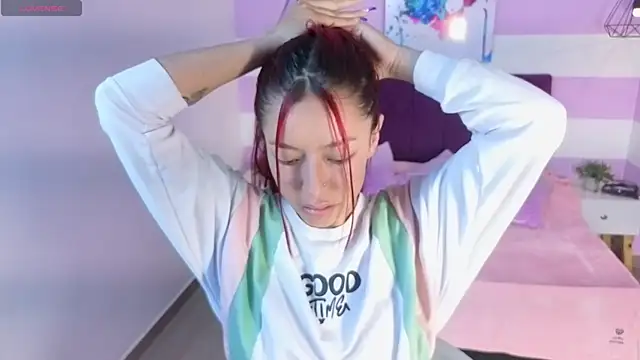 Scarlett  bell online show from November 24, 1:22 pm