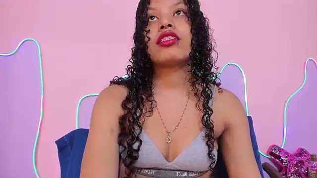 Mingie Rouse online show from June 10, 3:07 am