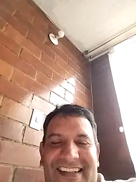 RogueTraveler online show from March 2, 10:16 pm