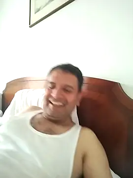 RogueTraveler online show from March 3, 2:26 pm