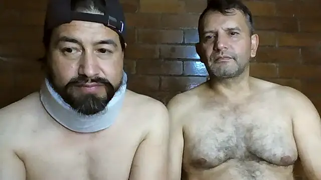 RogueTraveler online show from March 14, 5:35 am