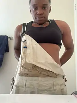 Snapshot of TransboyJay chatting on November 4, 10:53 pm TransboyJay online show from November 4, 10:53 pm