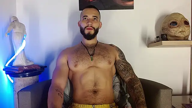 Snapshot of Morgann_jones chatting on June 3, 3:39 pm Morgann jones online show from June 3, 3:39 pm