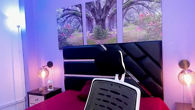 KimberlyVillaLobos online show from March 3, 11:55 am