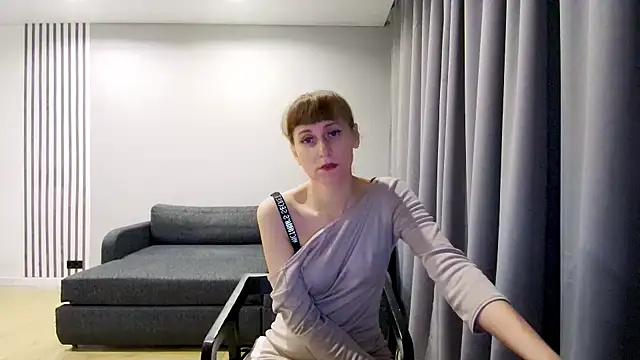 Snapshot of Daniella_Lorente chatting on December 13, 11:17 pm Daniella Lorente online show from December 13, 11:17 pm