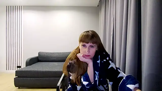 Snapshot of Daniella_Lorente chatting on December 15, 2:30 am Daniella Lorente online show from December 15, 2:30 am