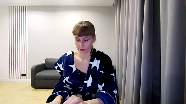 Snapshot of Daniella_Lorente chatting on December 28, 6:28 am Daniella Lorente online show from December 28, 6:28 am