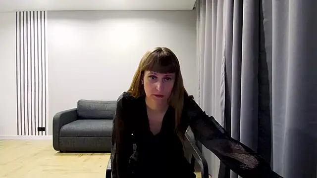 Snapshot of Daniella_Lorente chatting on January 13, 2:50 am Daniella Lorente online show from January 13, 2:50 am