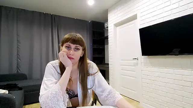 Daniella Lorente online show from April 28, 2:27 am
