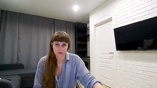 Daniella Lorente online show from May 1, 11:31 pm