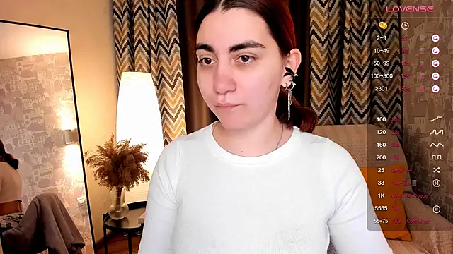 hannacheekss  online show from October 9, 2:09 am