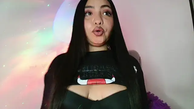 Snapshot of Dailyn_Adams chatting on January 28, 5:00 am Dailyn Adams online show from January 28, 5:00 am