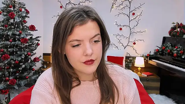 showmeparadise online show from December 18, 9:14 am