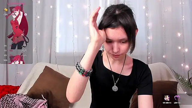 Emily Strikeee online show from March 8, 9:17 am