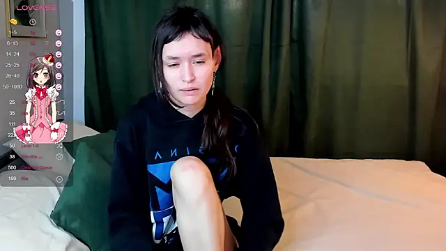 Emily Strikeee online show from October 19, 10:05 am