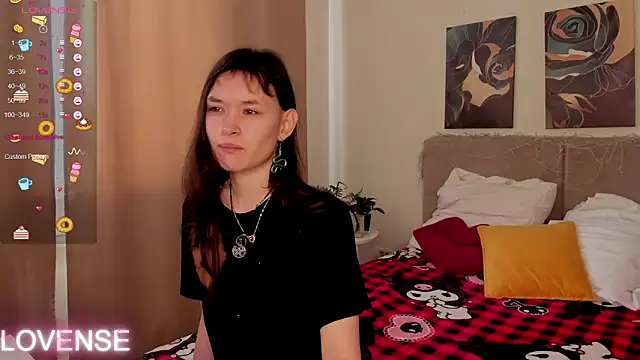 Emily Strikeee online show from February 24, 3:48 am