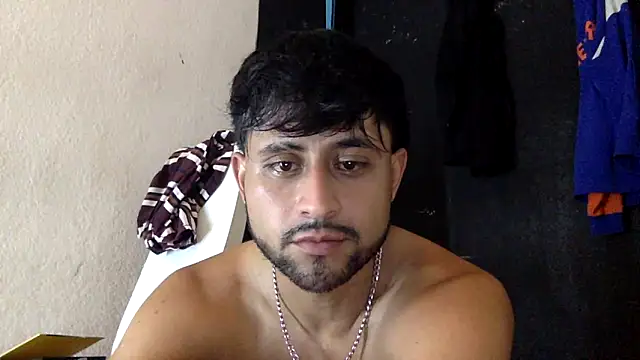 Snapshot of Hxnsovrgon chatting on June 14, 3:19 am Hxnsovrgon online show from June 14, 3:19 am