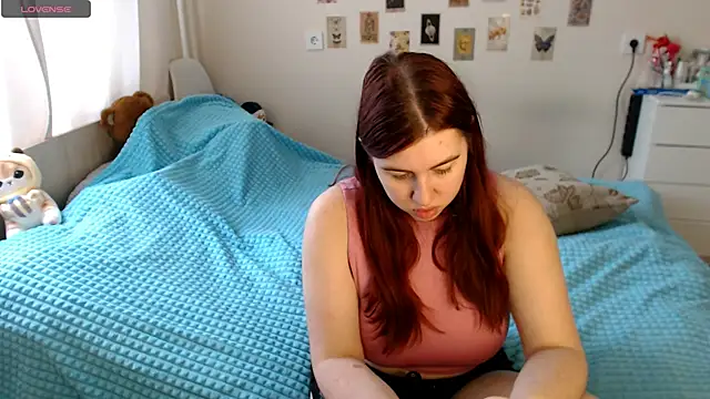 Snapshot of BettyandRich_ chatting on September 14, 8:57 am BettyandRich online show from September 14, 8:57 am