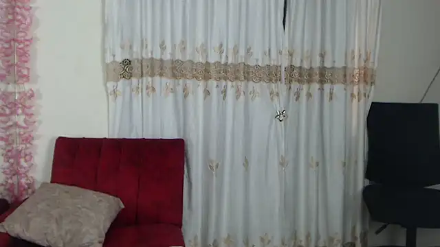 Madam dali online show from February 14, 3:47 pm