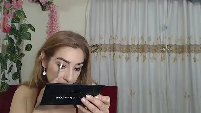 Madam dali online show from February 22, 12:40 pm