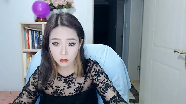 Snapshot of SuSushi728 chatting on June 2, 3:36 pm SuSushi728 online show from June 2, 3:36 pm