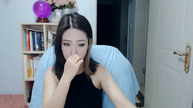 Snapshot of SuSushi728 chatting on June 4, 3:07 pm SuSushi728 online show from June 4, 3:07 pm