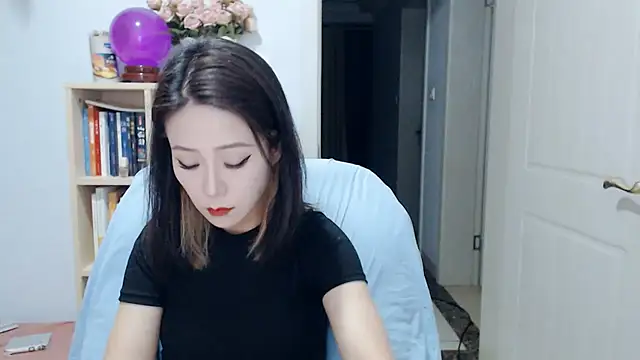 Snapshot of SuSushi728 chatting on June 26, 4:00 pm SuSushi728 online show from June 26, 4:00 pm