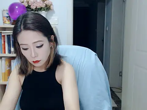 Snapshot of SuSushi728 chatting on July 5, 4:25 pm SuSushi728 online show from July 5, 4:25 pm
