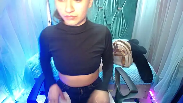 BonnieAnalEx online show from February 18, 7:30 pm