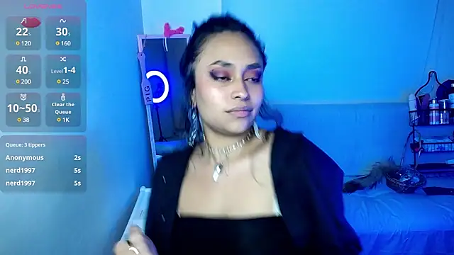 Snapshot of saba_the_courtesan chatting on December 6, 11:47 pm saba the courtesan online show from December 6, 11:47 pm