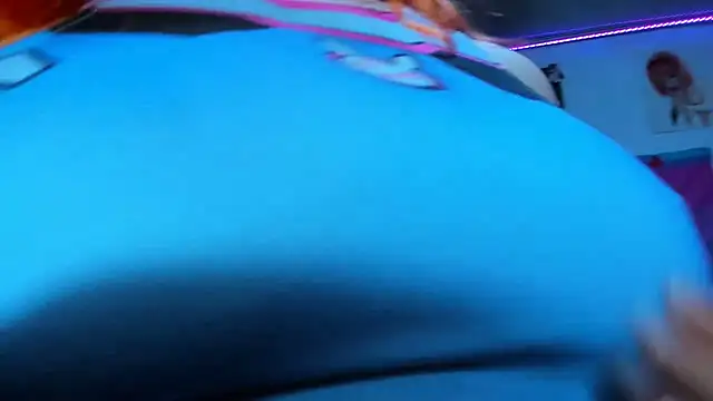 Lily stone04 online show from February 13, 6:09 am