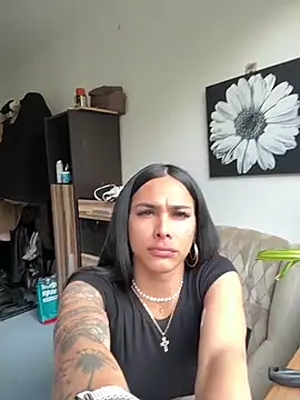 charris stefannia online show from April 24, 9:56 am