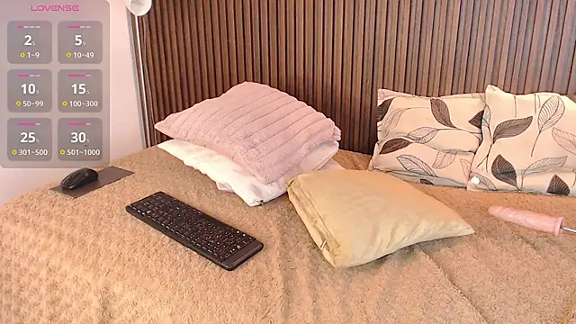 Snapshot of Ifis_tiresia1 chatting on November 28, 10:23 pm Ifis tiresia1 online show from November 28, 10:23 pm