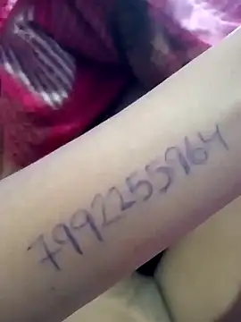 Snapshot of riteshika chatting on February 3, 7:18 am riteshika online show from February 3, 7:18 am