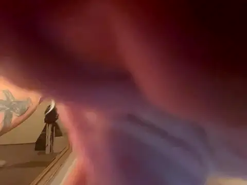 Snapshot of francaFerrariRoma chatting on December 14, 12:16 am francaFerrariRoma online show from December 14, 12:16 am