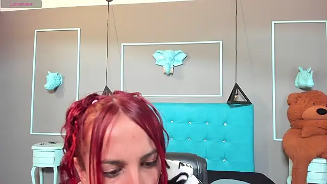 Snapshot of engel_devil chatting on July 19, 4:11 pm engel devil online show from July 19, 4:11 pm
