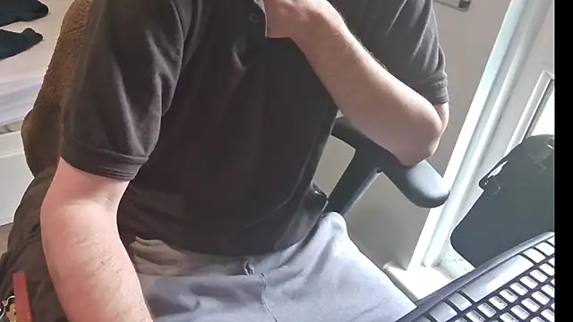 an4y8ot online show from February 23, 9:28 am