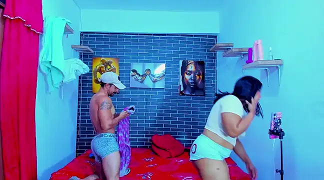 Snapshot of alessandro27yleonora chatting on March 20, 3:04 pm alessandro27yleonora online show from March 20, 3:04 pm