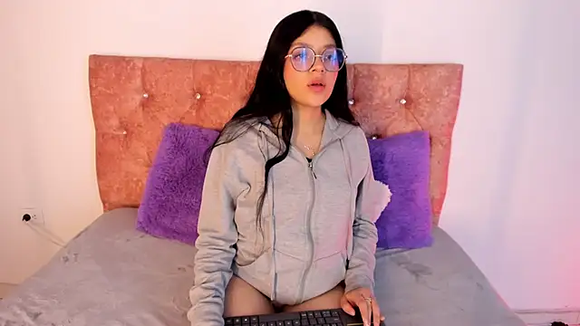 Snapshot of lana_dol chatting on January 29, 12:02 pm lana dol online show from January 29, 12:02 pm