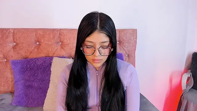 Snapshot of lana_dol chatting on February 7, 12:06 pm lana dol online show from February 7, 12:06 pm