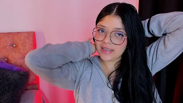 Snapshot of lana_dol chatting on February 21, 12:06 pm lana dol online show from February 21, 12:06 pm