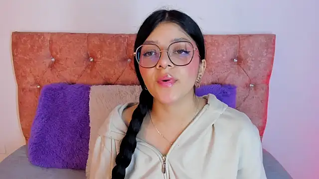 Snapshot of lana_dol chatting on February 25, 11:52 am lana dol online show from February 25, 11:52 am