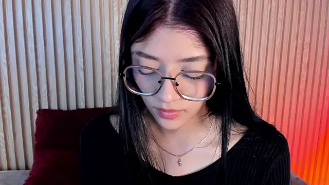 Snapshot of lana_dol chatting on October 9, 12:14 pm lana dol online show from October 9, 12:14 pm