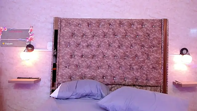 Snapshot of gaby_desire777 chatting on February 4, 4:39 pm gaby desire777 online show from February 4, 4:39 pm