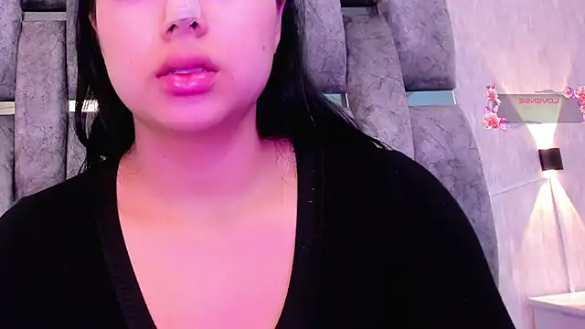 Snapshot of gaby_desire777 chatting on February 5, 2:48 pm gaby desire777 online show from February 5, 2:48 pm