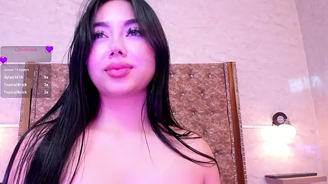 Snapshot of gaby_desire777 chatting on February 14, 2:07 am gaby desire777 online show from February 14, 2:07 am