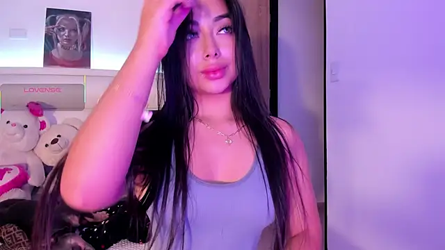 Snapshot of gaby_desire777 chatting on October 23, 4:56 am gaby desire777 online show from October 23, 4:56 am