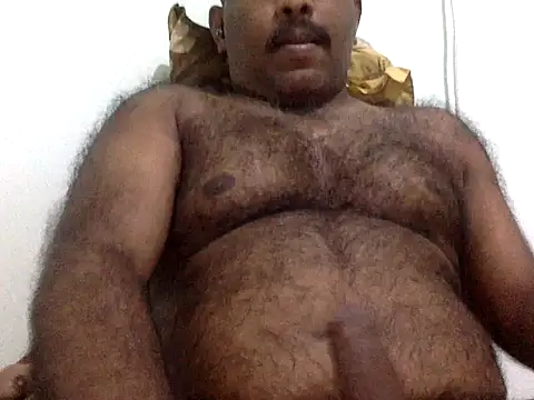 Snapshot of i_am_very_hot_4u chatting on December 10, 7:11 pm i am very hot 4u online show from December 10, 7:11 pm